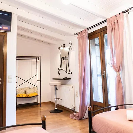 Gina Luxury Maisonette Galipe