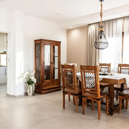 Villa Gina Luxury Maisonette